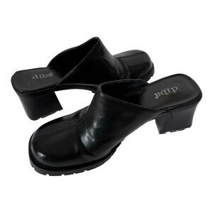 Dibs Women’s Y2K Black Faux Leather Square Toe Chunky Heel Mule Size 8.5